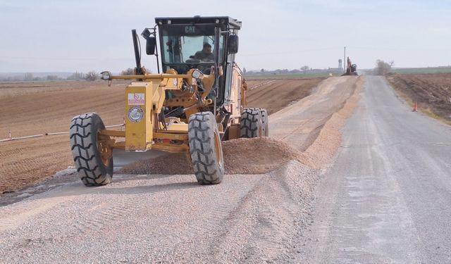 Büyükşehir’den ilçelerde yol genişletme çalışmaları
