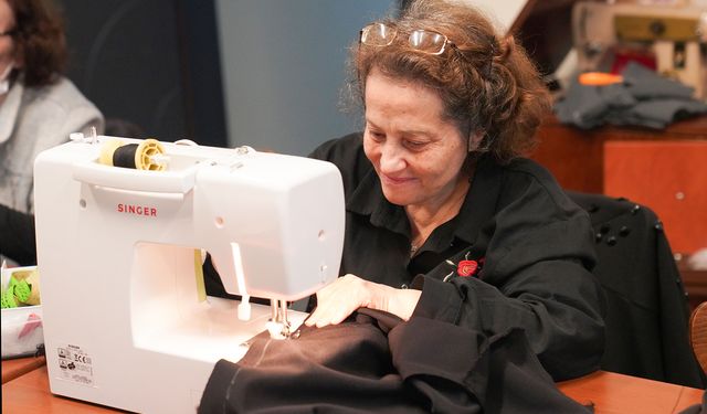 Kadınlar kurslarla hem üretiyor hem sosyalleşir