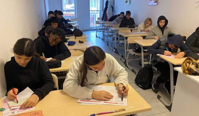 Odunpazarı Belediyesi’nden Gerçek Sınav Ortamında LGS Hazırlık Sınavı