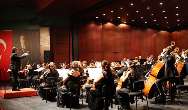 EBB Senfoni Orkestrası’ndan Klasik Müziğin Devleriyle Etkileyici Konser