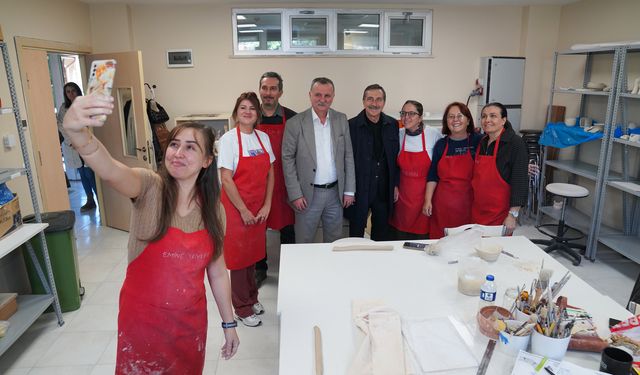 Ahmet Ataç, Semih Balaban'a Tepebaşı'nı gezdirdi