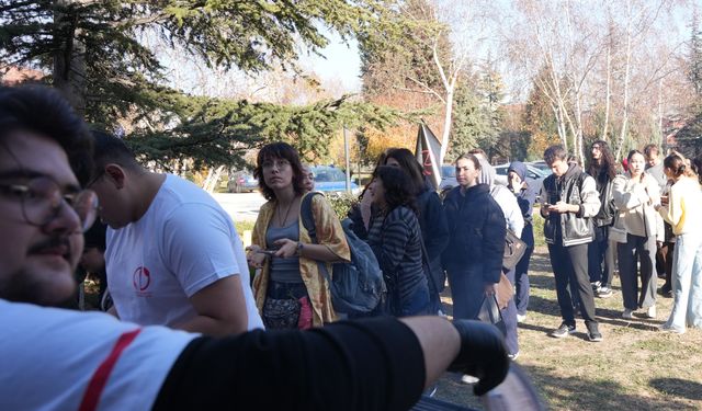 Gastronomi ve Mutfak Sanatları Bölümü öğrencilerinden “Dönem Arası Köfte Molası”