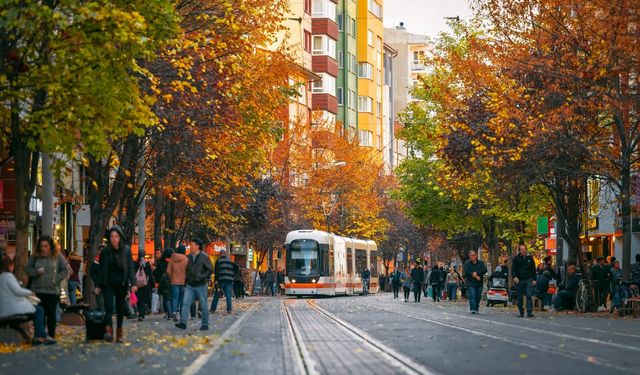 Estram tramvayları dünya çevresini bin 422 kez dolaştı