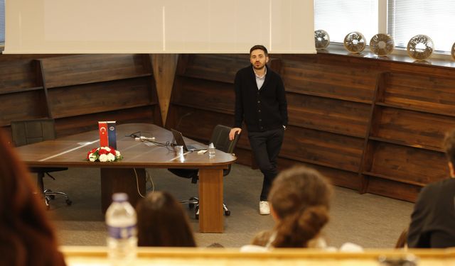 “Anadolu’dan Londra’ya Reklamcılık” İletişim Buluşmaları’nda ele alındı