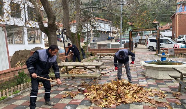 İnönü Belediyesi ilçe genelinde çalışmalarını sürdürüyor