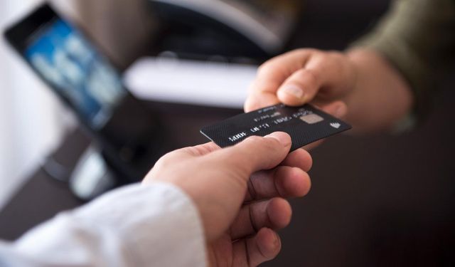 Nakit Avans ve Kart Faizleri Düştü