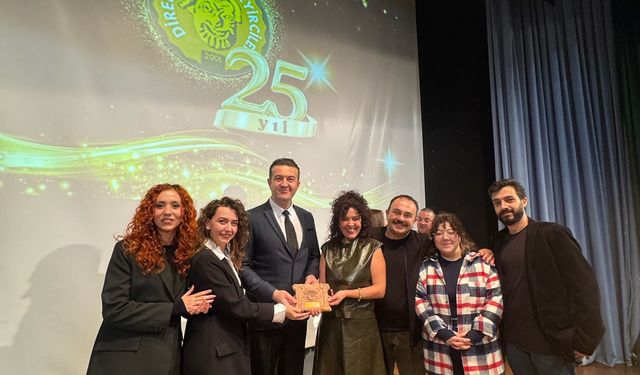 Odunpazarı Belediye Tiyatrosu’na Direklerarası’ndan müzikal oyun ödülü