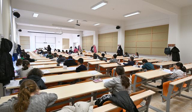 Üstün yetenekli öğrenciler Anadolu Üniversitesi’nde eğitim alıyor