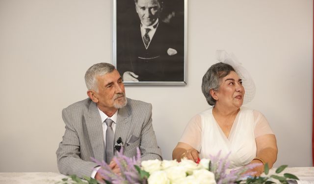 Yaşlı Bakım Evi'nden dünya evine girdiler