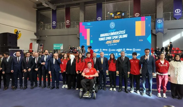 Anadolu Üniversitesi’nden dev açılış, Eskişehir’e yeni spor merkezi