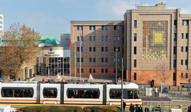 Başkan Ünlüce mali tabloyu sosyal medyadan paylaştı