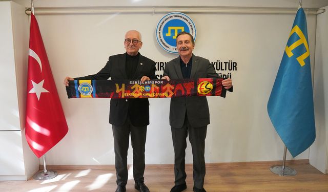 Başkan Ataç Kırım Türkleri Derneği'ni ziyaret etti