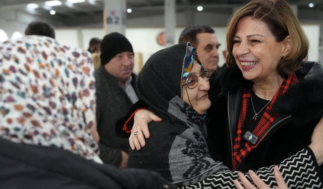 Büyükşehir iftar sofrasını Mahmudiye'de kurdu