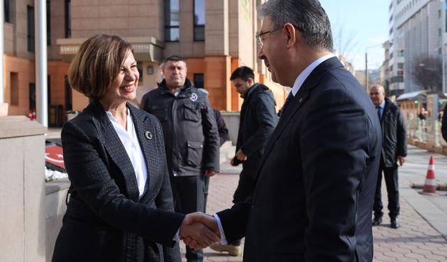 Vali Yılmaz Başkan Ünlüce'ye iadeiziyaret