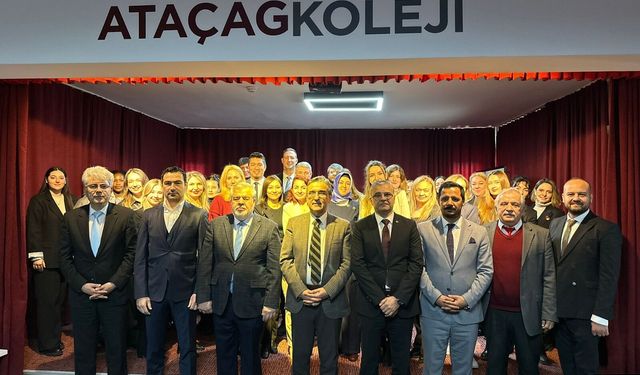 Ataçağ Koleji'nde Fark Yaratan Ödül Töreni