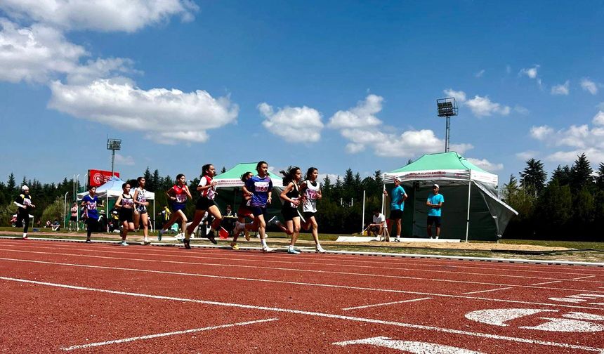 Atletizm yarışlarında büyük mücadele