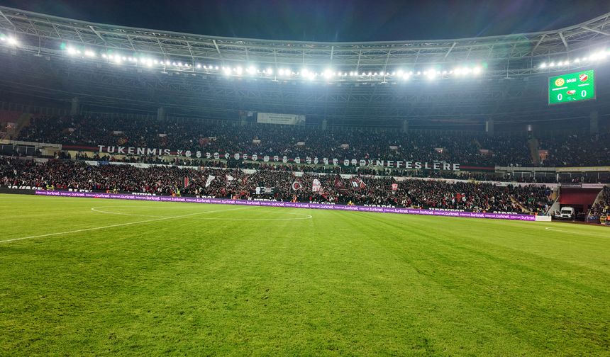 Eskişehirspor tribünde Türkiye ilk 10’unda!