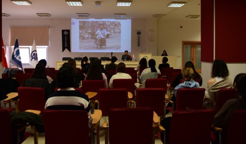 Haber akademisinde fotoğraf grafik ve video eğitimi