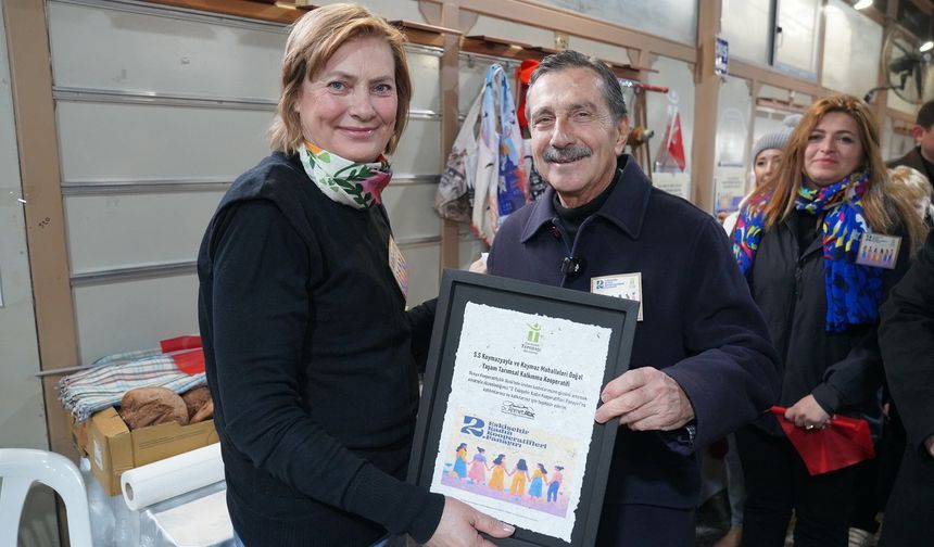 Eskişehir'de kadın emeği görücüye çıktı: Hanımeli Sokağı’nda üretim seferberliği