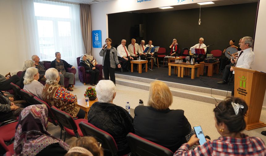 Yeni yıl konseri kulakların pasını sildi