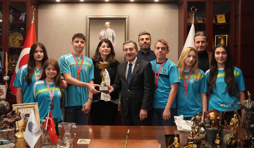 Tepebaşı Spor Kulübü başkan Ataç'la buluştu