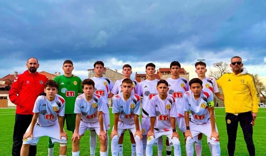 Eskişehirspor altyapısı haftayı üç galibiyetle tamamladı