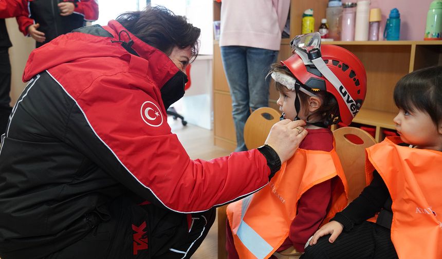 Miniklere afet bilinci öğretildi
