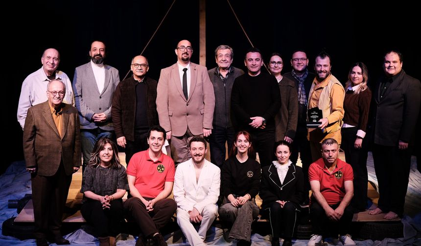 Açık Denizde anlamlı gala sahnesi aldı