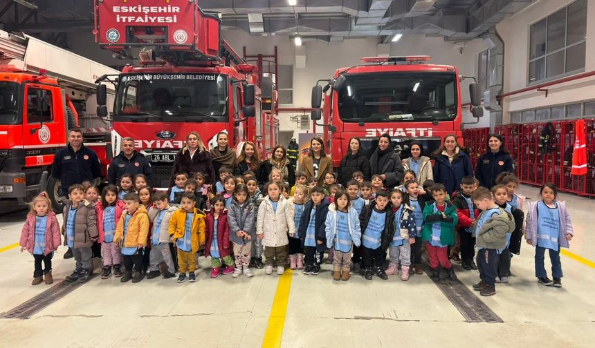 Minikler Sivil Savunma Günü’nde hem öğrendi hem eğlendi