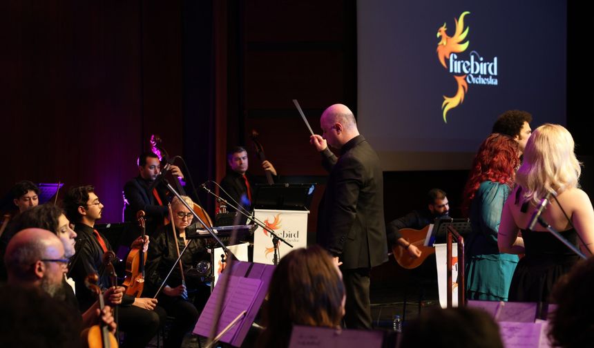 Firebird Orchestra konseri büyük beğeni topladı