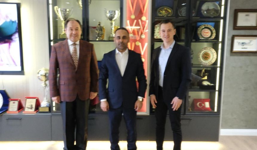 Cenk Aygün'den Medya 26 Grup'a ziyaret