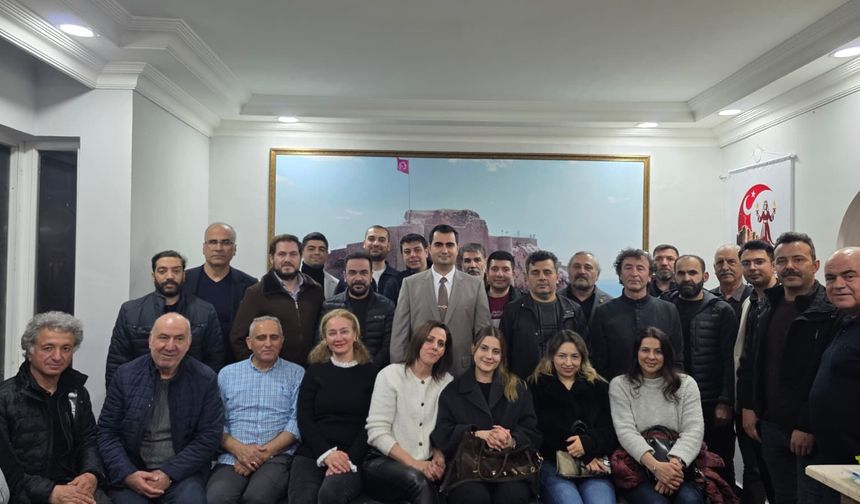 Olağanüstü Genel Kurulda Çelik ve Yönetimi Güven Tazeledi