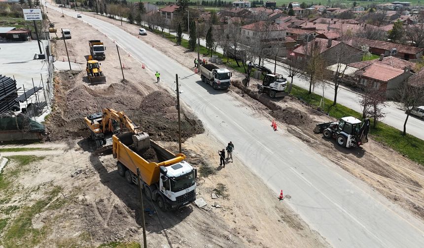 Eskişehir’de Yol Genişletme Çalışmaları Sürücülerden Tam Not Alıyor